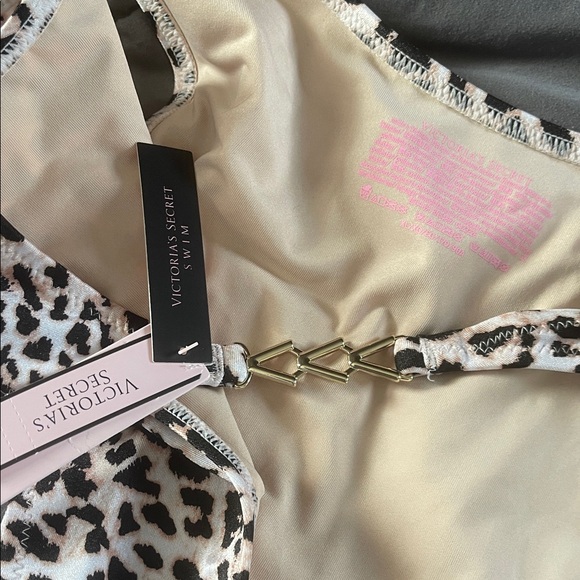 Victoria's Secret Leopard Print Bikini Set - Picture 5 of 7